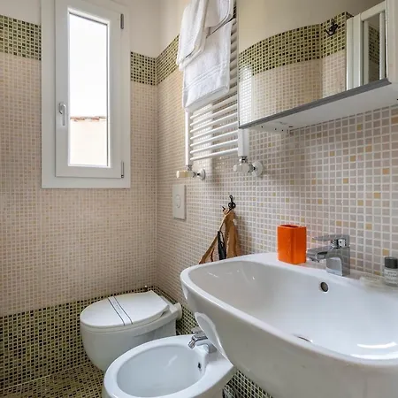 House On The Roof - Dolce Firenze