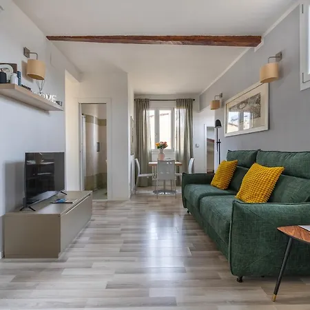 House On The Roof - Dolce * Firenze